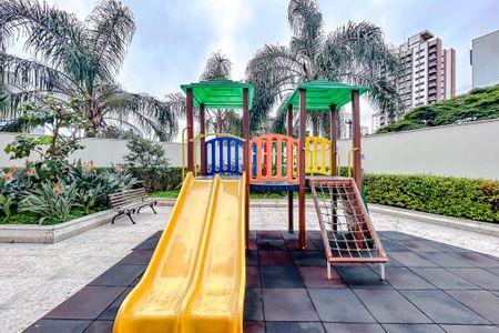 Apartamento para alugar com 106m², 3 quartos e 2 vagasÁrea comum - Playground