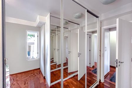 Apartamento para alugar com 106m², 3 quartos e 2 vagasQuarto 2 - Suíte