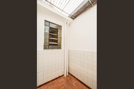 Casa para alugar com 100m², 2 quartos e 1 vaga Casa para alugar com 100m², 2 quartos e 1 vagaQuintal