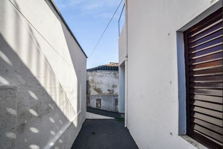 Casa para alugar com 100m², 2 quartos e 1 vaga Casa para alugar com 100m², 2 quartos e 1 vagaQuintal