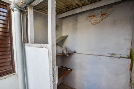 Casa para alugar com 100m², 2 quartos e 1 vaga Casa para alugar com 100m², 2 quartos e 1 vagaQuintal