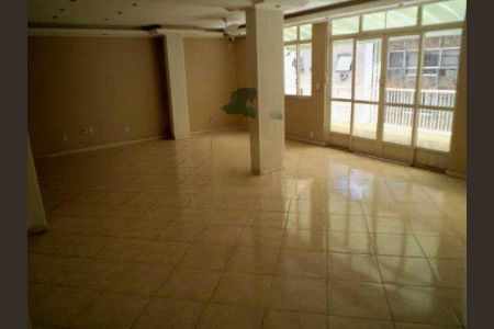 Apartamento à venda com 159m², 4 quartos e 1 vaga