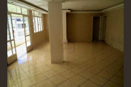 Apartamento à venda com 159m², 4 quartos e 1 vaga