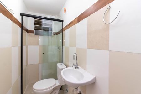 Banheiro de apartamento para alugar com 1 quarto, 30m² em Chora Menino, São Paulo