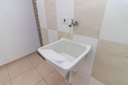 Apartamento para alugar com 30m², 1 quarto e sem vaga Apartamento para alugar com 30m², 1 quarto e sem vagaCozinha e Área de Serviço