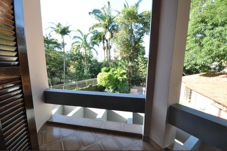 Sacada da Suíte Master de casa à venda com 4 quartos, 900m² em Tremembé, São Paulo