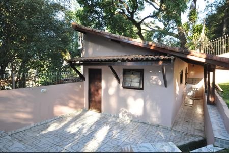 Edícula de casa à venda com 4 quartos, 900m² em Tremembé, São Paulo