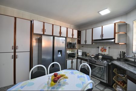 Cozinha de casa à venda com 4 quartos, 900m² em Tremembé, São Paulo