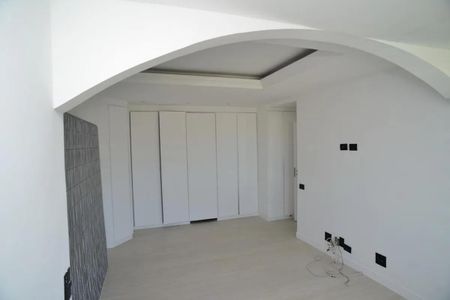 Apartamento para alugar com 220m², 3 quartos e 3 vagas Apartamento para alugar com 220m², 3 quartos e 3 vagasQuarto 3