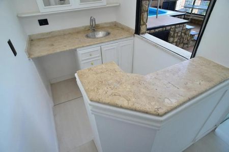 Apartamento para alugar com 220m², 3 quartos e 3 vagas Apartamento para alugar com 220m², 3 quartos e 3 vagasCobertura