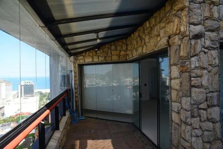 Apartamento para alugar com 220m², 3 quartos e 3 vagas Apartamento para alugar com 220m², 3 quartos e 3 vagasCobertura