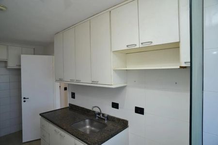 Apartamento para alugar com 220m², 3 quartos e 3 vagas Apartamento para alugar com 220m², 3 quartos e 3 vagasCozinha