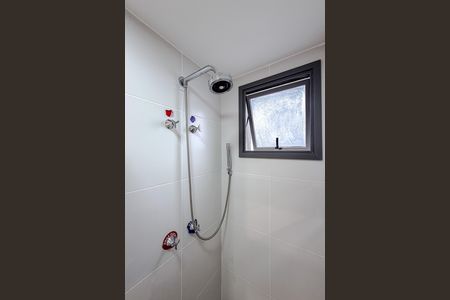 Studio para alugar com 28m², 1 quarto e sem vaga Studio para alugar com 28m², 1 quarto e sem vagaBanheiro da Suíte