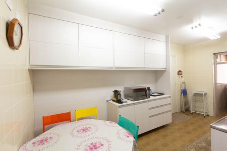 Apartamento à venda com 158m², 3 quartos e sem vaga Apartamento à venda com 158m², 3 quartos e sem vagaCozinha
