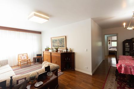 Apartamento à venda com 158m², 3 quartos e sem vaga Apartamento à venda com 158m², 3 quartos e sem vagaSala