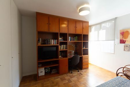 Apartamento à venda com 158m², 3 quartos e sem vaga Apartamento à venda com 158m², 3 quartos e sem vagaQuarto 2