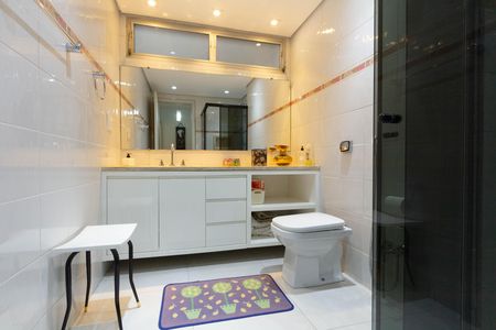 Apartamento à venda com 158m², 3 quartos e sem vaga Apartamento à venda com 158m², 3 quartos e sem vagaBanheiro