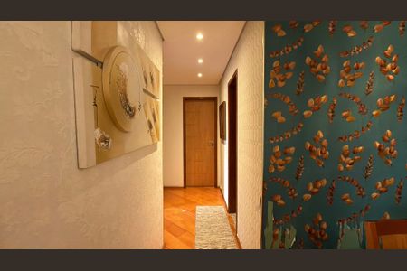 Corredor de apartamento à venda com 3 quartos, 107m² em Brás, São Paulo