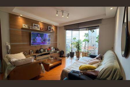 Apartamento à venda com 107m², 3 quartos e 2 vagas Apartamento à venda com 107m², 3 quartos e 2 vagasSala