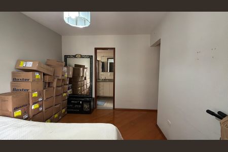 Apartamento à venda com 107m², 3 quartos e 2 vagas Apartamento à venda com 107m², 3 quartos e 2 vagasSuite