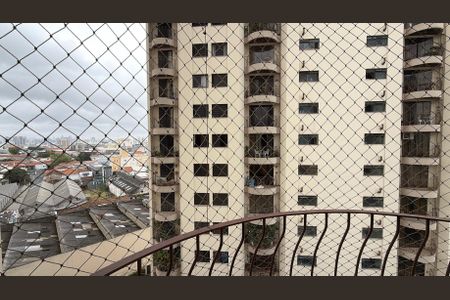 Apartamento à venda com 107m², 3 quartos e 2 vagas Apartamento à venda com 107m², 3 quartos e 2 vagasSaca Suite