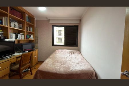 Apartamento à venda com 107m², 3 quartos e 2 vagas Apartamento à venda com 107m², 3 quartos e 2 vagasQuarto 3