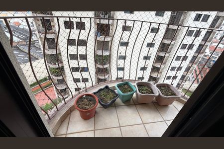 Apartamento à venda com 107m², 3 quartos e 2 vagas Apartamento à venda com 107m², 3 quartos e 2 vagasSaca Suite