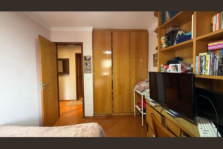 Apartamento à venda com 107m², 3 quartos e 2 vagas Apartamento à venda com 107m², 3 quartos e 2 vagasQuarto 3