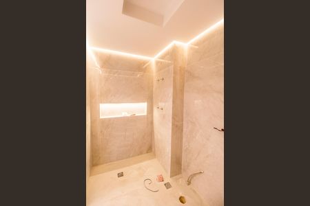 Apartamento à venda com 120m², 3 quartos e 2 vagasBanheiro da Suíte