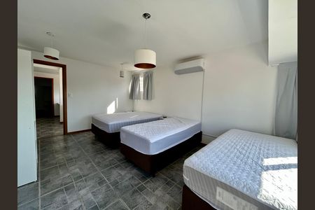 Casa para alugar com 210m², 3 quartos e 3 vagas Casa para alugar com 210m², 3 quartos e 3 vagasQuarto 2