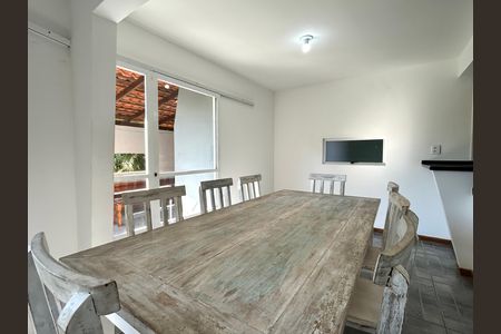 Casa para alugar com 210m², 3 quartos e 3 vagas Casa para alugar com 210m², 3 quartos e 3 vagasSala de jantar