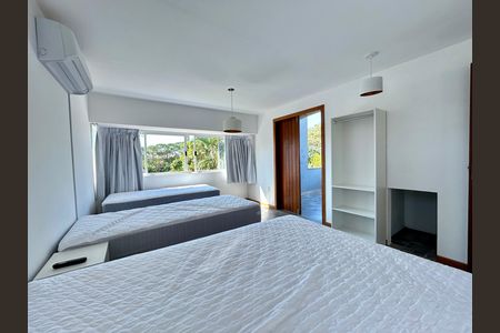 Casa para alugar com 210m², 3 quartos e 3 vagas Casa para alugar com 210m², 3 quartos e 3 vagasQuarto 2