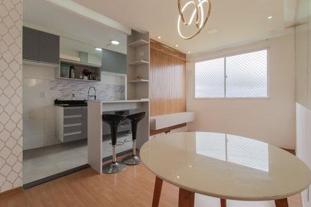 Sala/Sala de jantar de apartamento para alugar com 2 quartos, 43m² em Rp3 (regiões de Planejamento), Mauá