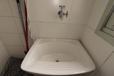 Apartamento para alugar com 67m², 3 quartos e 1 vagaÁrea de Serviço - Tanque