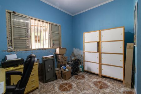 Casa à venda com 249m², 3 quartos e 6 vagasQuarto 2