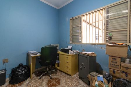 Casa à venda com 249m², 3 quartos e 6 vagasQuarto 2