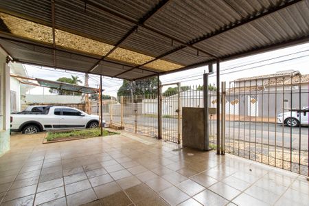 Casa à venda com 249m², 3 quartos e 6 vagasGaragem
