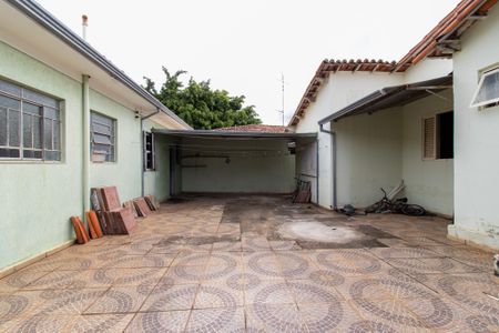 Casa à venda com 249m², 3 quartos e 6 vagasÁrea de Serviço