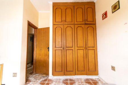 Casa à venda com 249m², 3 quartos e 6 vagasQuarto 3