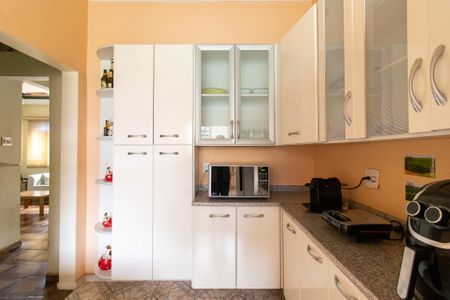 Casa à venda com 249m², 3 quartos e 6 vagasCozinha