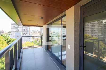 Apartamento para alugar com 107m², 2 quartos e 1 vaga Apartamento para alugar com 107m², 2 quartos e 1 vagaVaranda