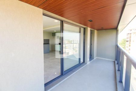 Apartamento para alugar com 107m², 2 quartos e 1 vaga Apartamento para alugar com 107m², 2 quartos e 1 vagaVaranda