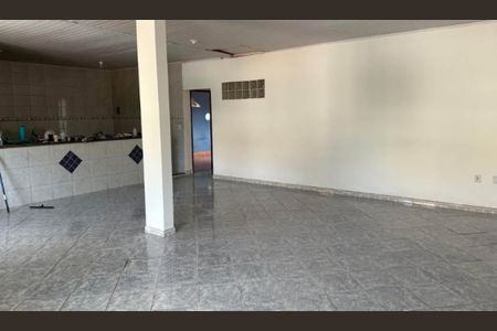 Sala de casa para alugar com 3 quartos, 140m² em Nova Alianca, Rio das Ostras