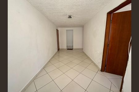 Foto 02 de apartamento à venda com 2 quartos, 47m² em Campo Limpo, São Paulo