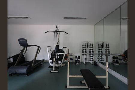 Apartamento à venda com 168m², 3 quartos e 4 vagasÁrea comum - Academia