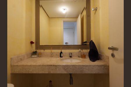 Apartamento à venda com 168m², 3 quartos e 4 vagasLavabo