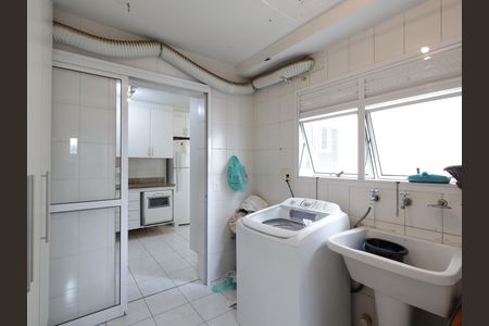 Apartamento à venda com 168m², 3 quartos e 4 vagasÁrea de Serviço