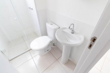 Apartamento para alugar com 45m², 2 quartos e 1 vaga Apartamento para alugar com 45m², 2 quartos e 1 vagaBanheiro
