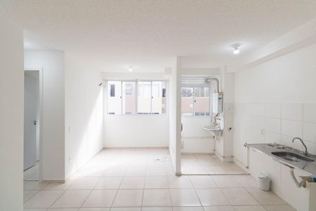 Sala de apartamento para alugar com 2 quartos, 45m² em Campo Grande, Rio de Janeiro
