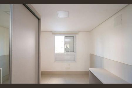 Apartamento para alugar com 122m², 3 quartos e 2 vagasQuarto
